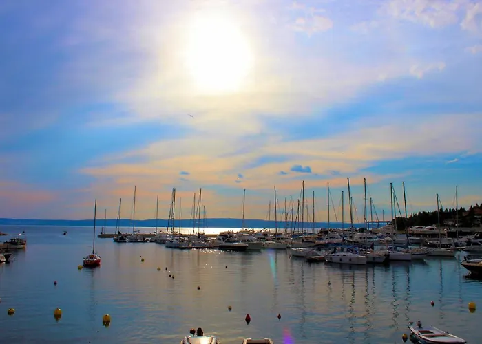 Teo & Leon Apartament *